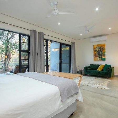Villa Kruger'S Keep - Luxury Couples Haven Marloth Park Exterior foto