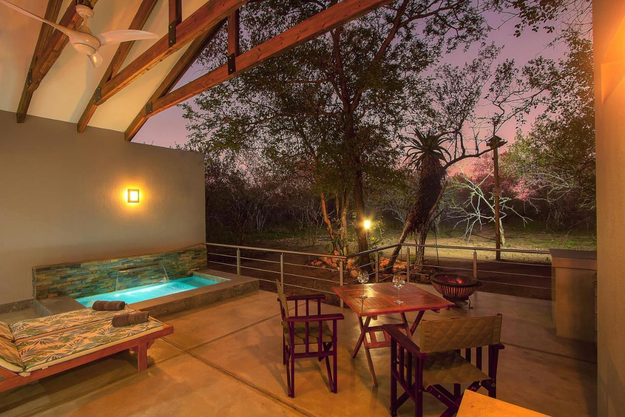 Villa Kruger'S Keep - Luxury Couples Haven Marloth Park Exterior foto