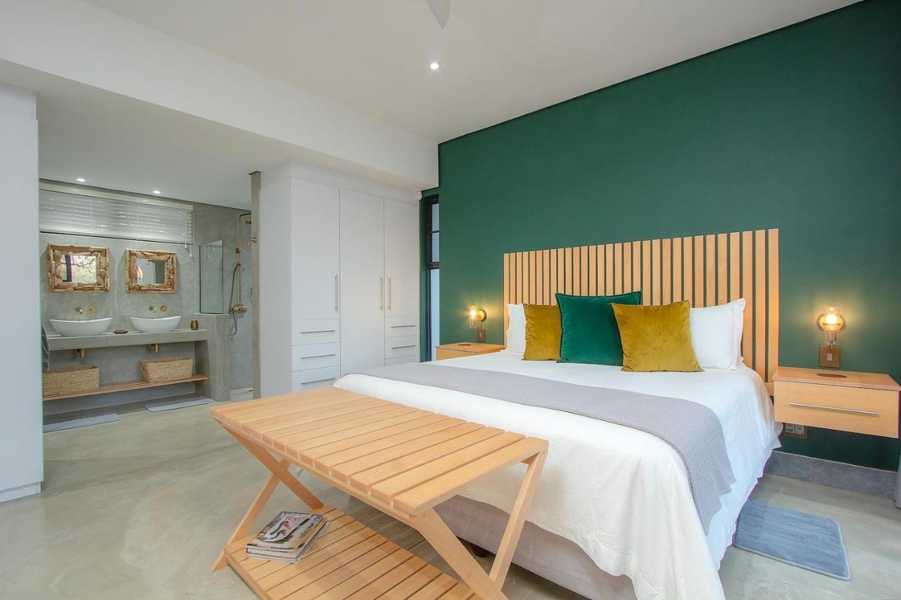 Villa Kruger'S Keep - Luxury Couples Haven Marloth Park Exterior foto
