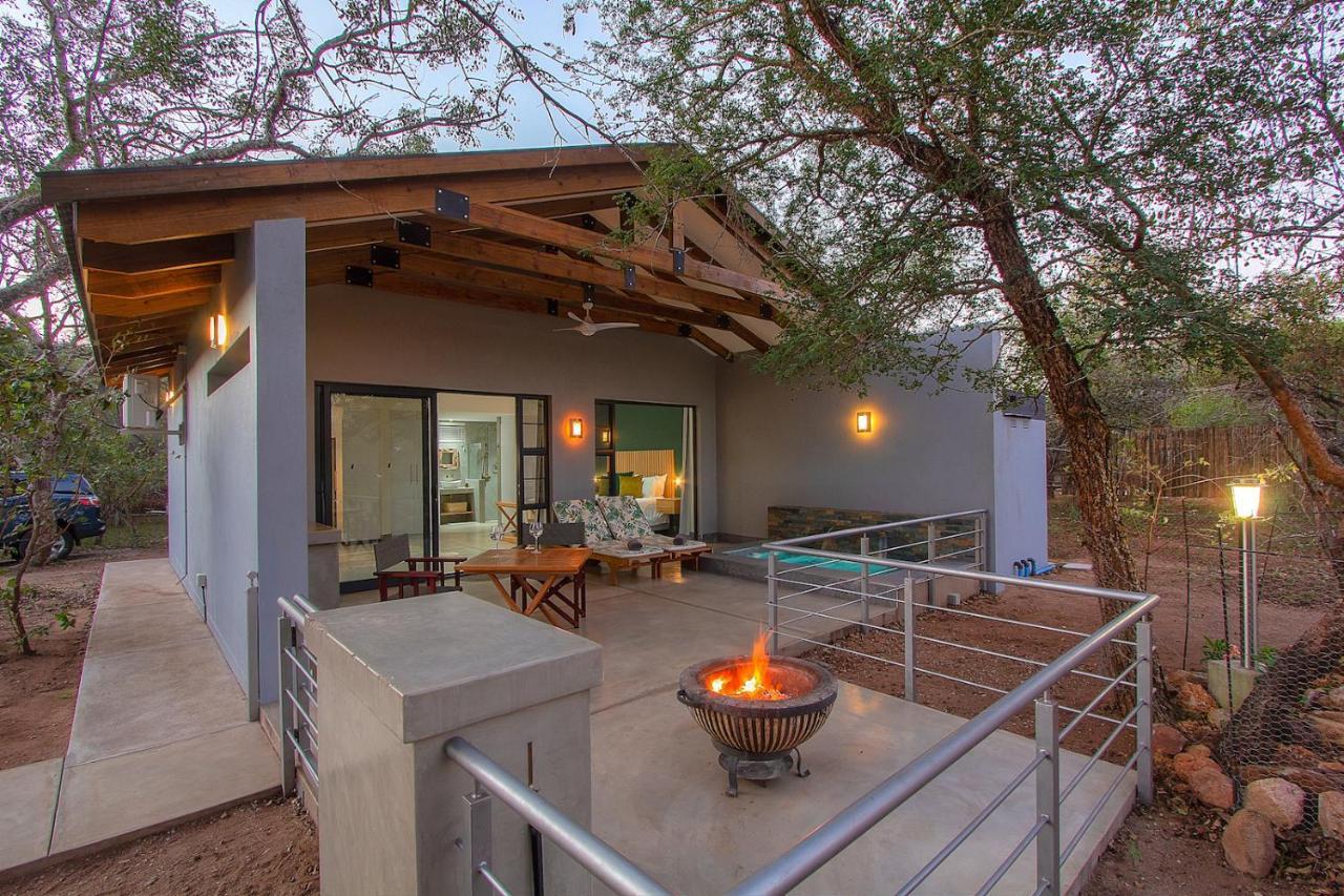 Villa Kruger'S Keep - Luxury Couples Haven Marloth Park Exterior foto